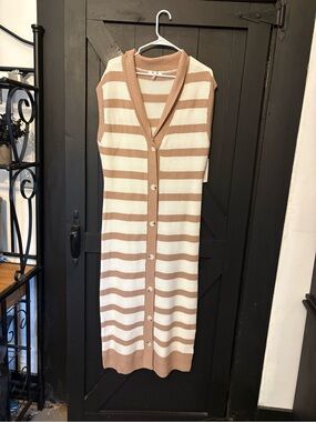 Three Dots Sleeveless Striped Button-Front Knit Long Cardigan — Cream & Tan